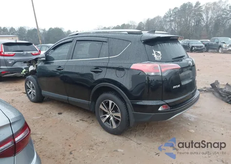 2017 Toyota Rav4 Xle z USA, uszkodzony, nr VIN 2T3RFREV5HW643255